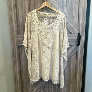 Women’s Lovestitch Crochet Batwing Mini Dress With Slip, New With Tags!